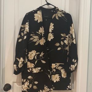 Dynamite Floral Blazer